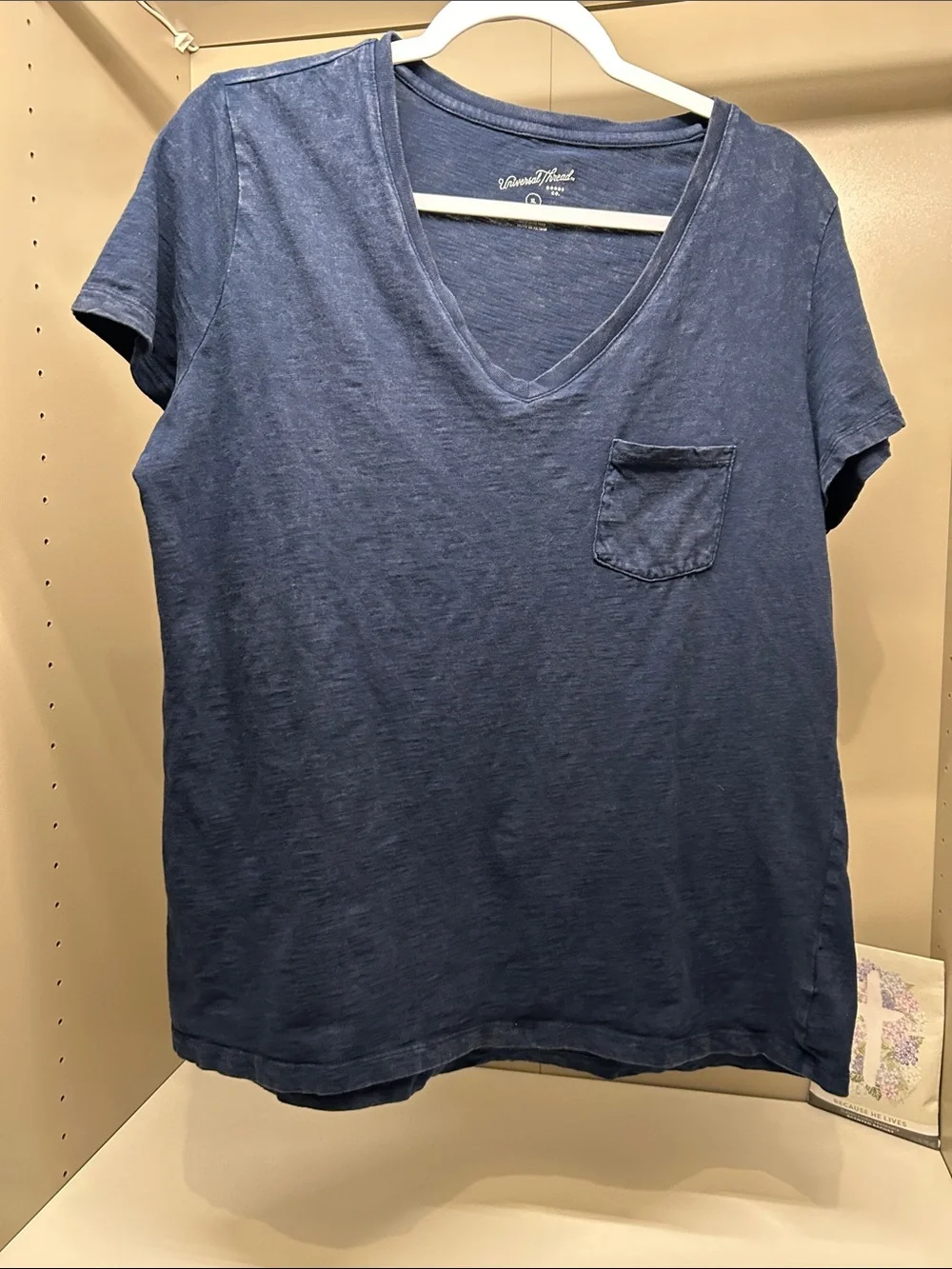 Universal Threads Distressed Slub Knit Navy V- Neck Tee xl - Picture 1 of 4